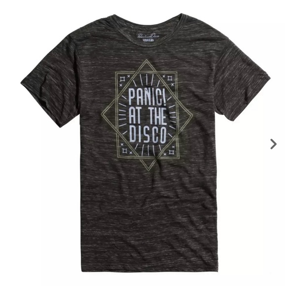 Hot Topic Tee - Picture 5 of 5